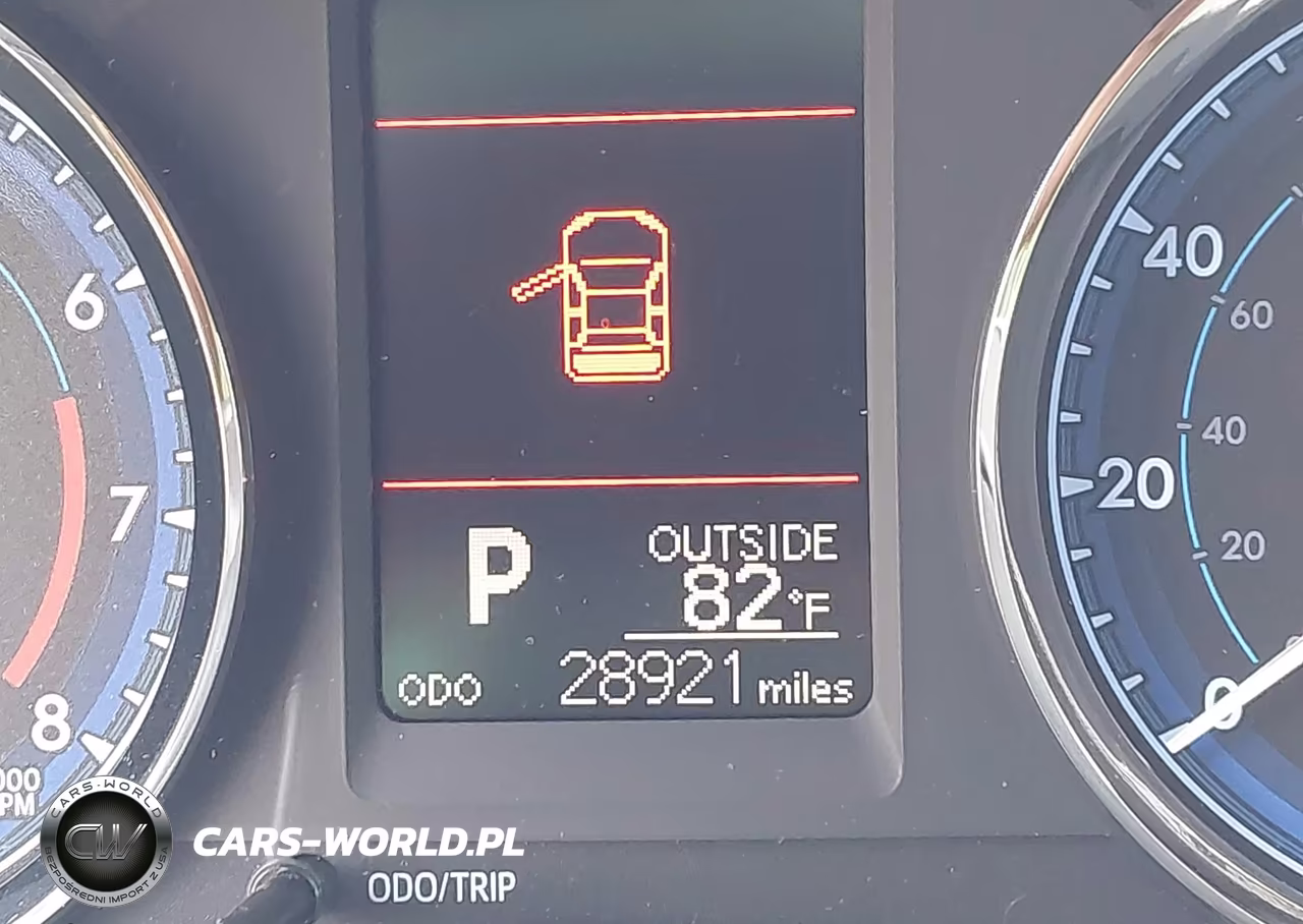 2018 Toyota Corolla Le VIN:5YFBURHE5JP771742 - 15