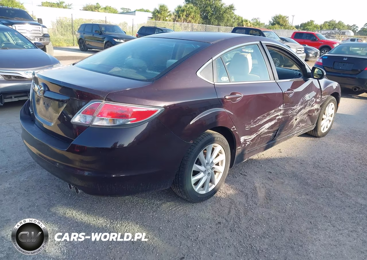 2011 Mazda Mazda6 I Touring VIN:1YVHZ8CH2B5M01333 - 4