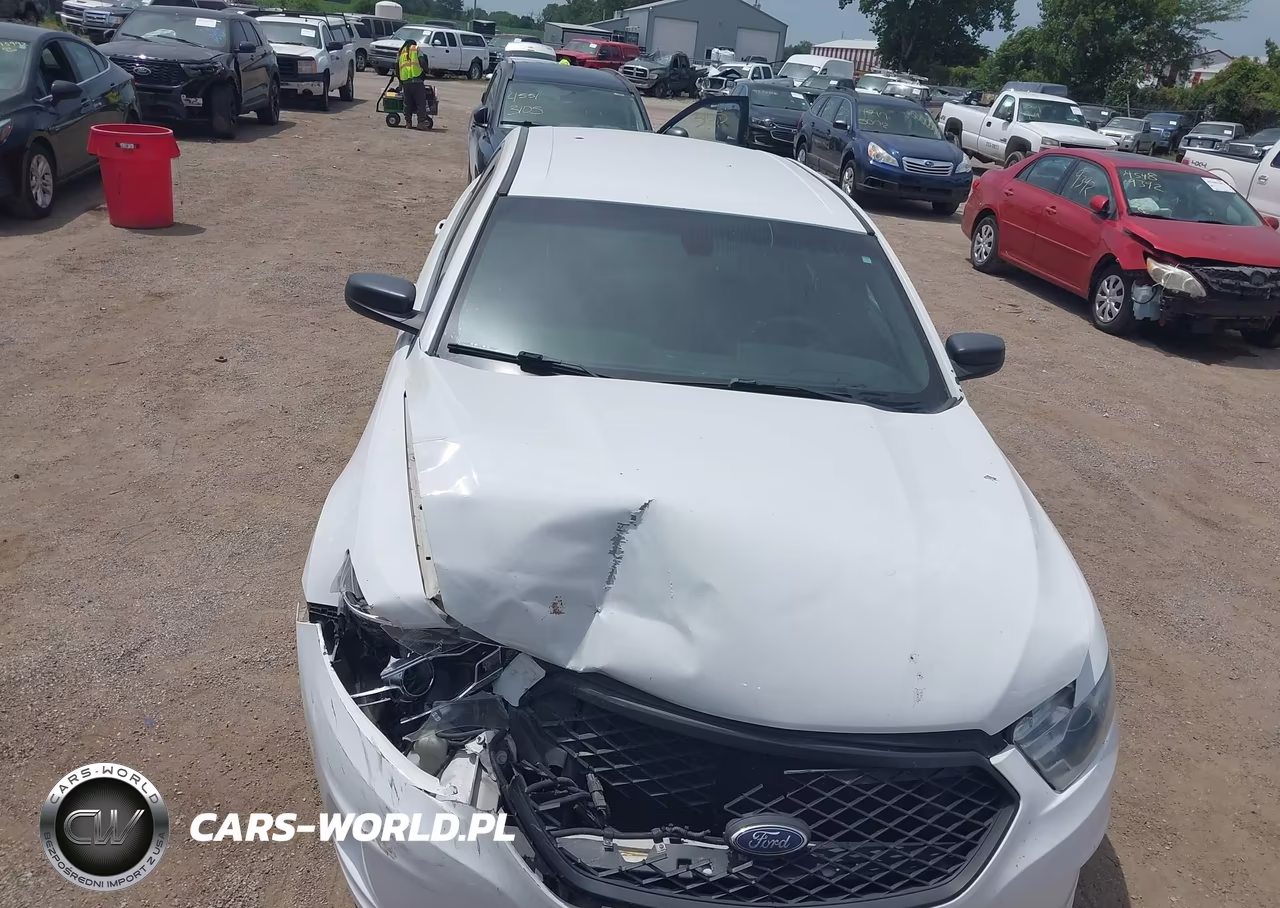 2017 Ford Police Interceptor VIN:1FAHP2L87HG100276 - 11