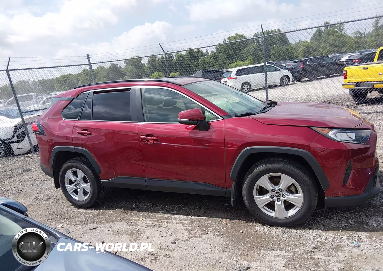 2020 Toyota Rav4 Xle VIN:JTMP1RFV1LD526394 - 14