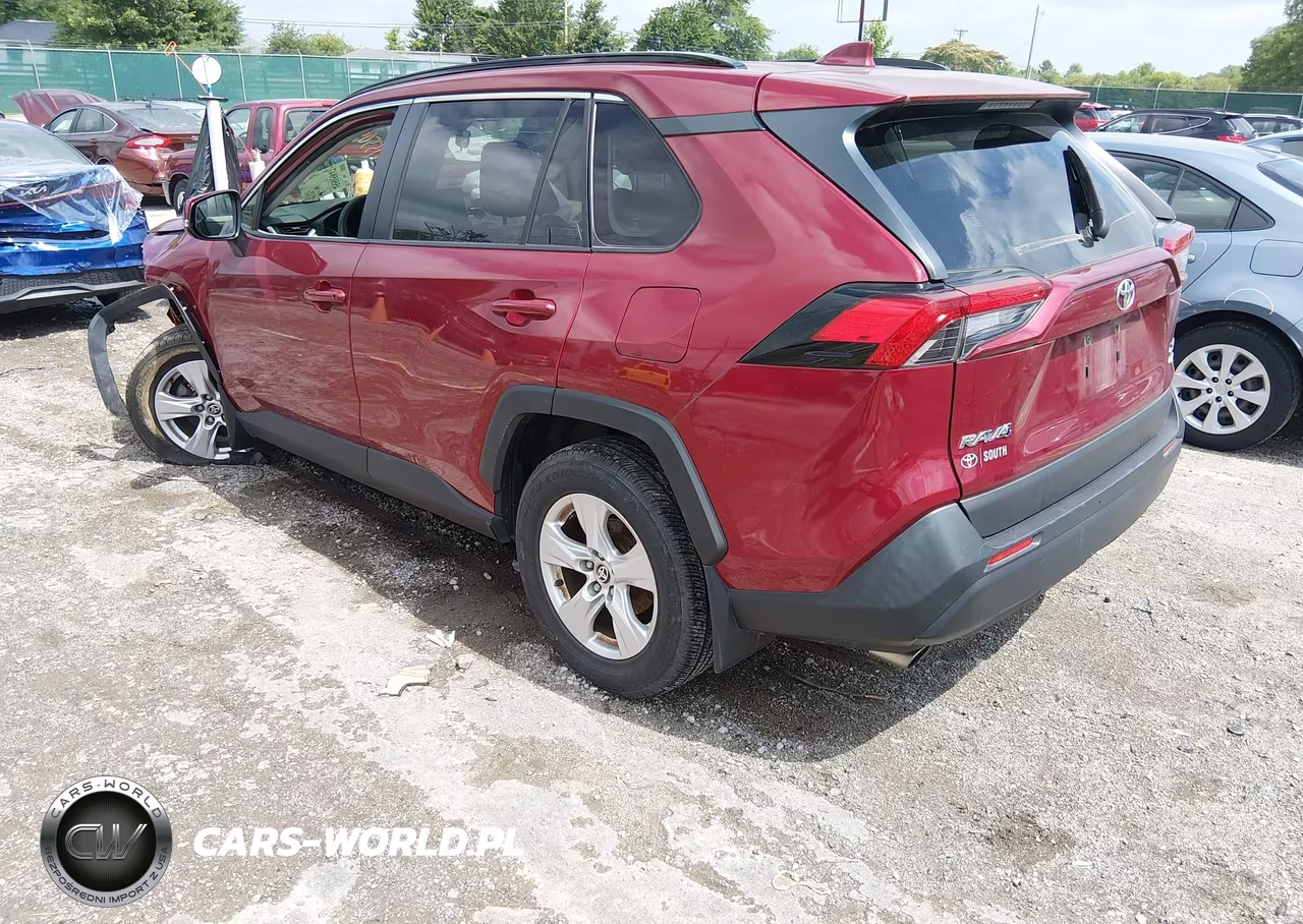 2020 Toyota Rav4 Xle VIN:JTMP1RFV1LD526394 - 3