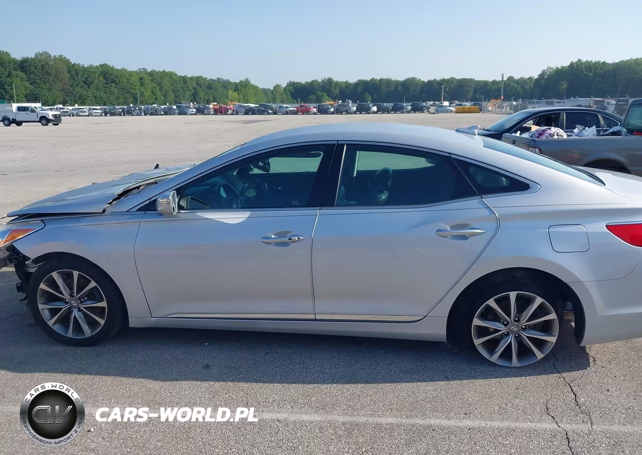 2017 Hyundai Azera VIN:KMHFG4JG8HA577871 - 14