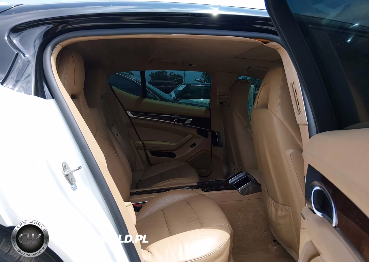 2011 Porsche Panamera Turbo VIN:WP0AC2A79BL090222 - 8