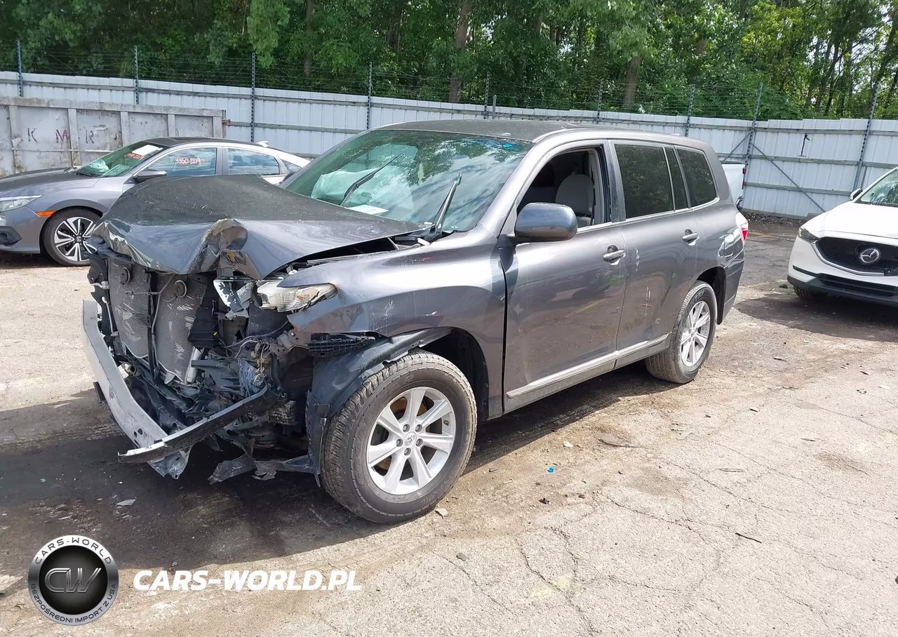 2012 Toyota Highlander Base V6 VIN:5TDBK3EH9CS174685 - 2