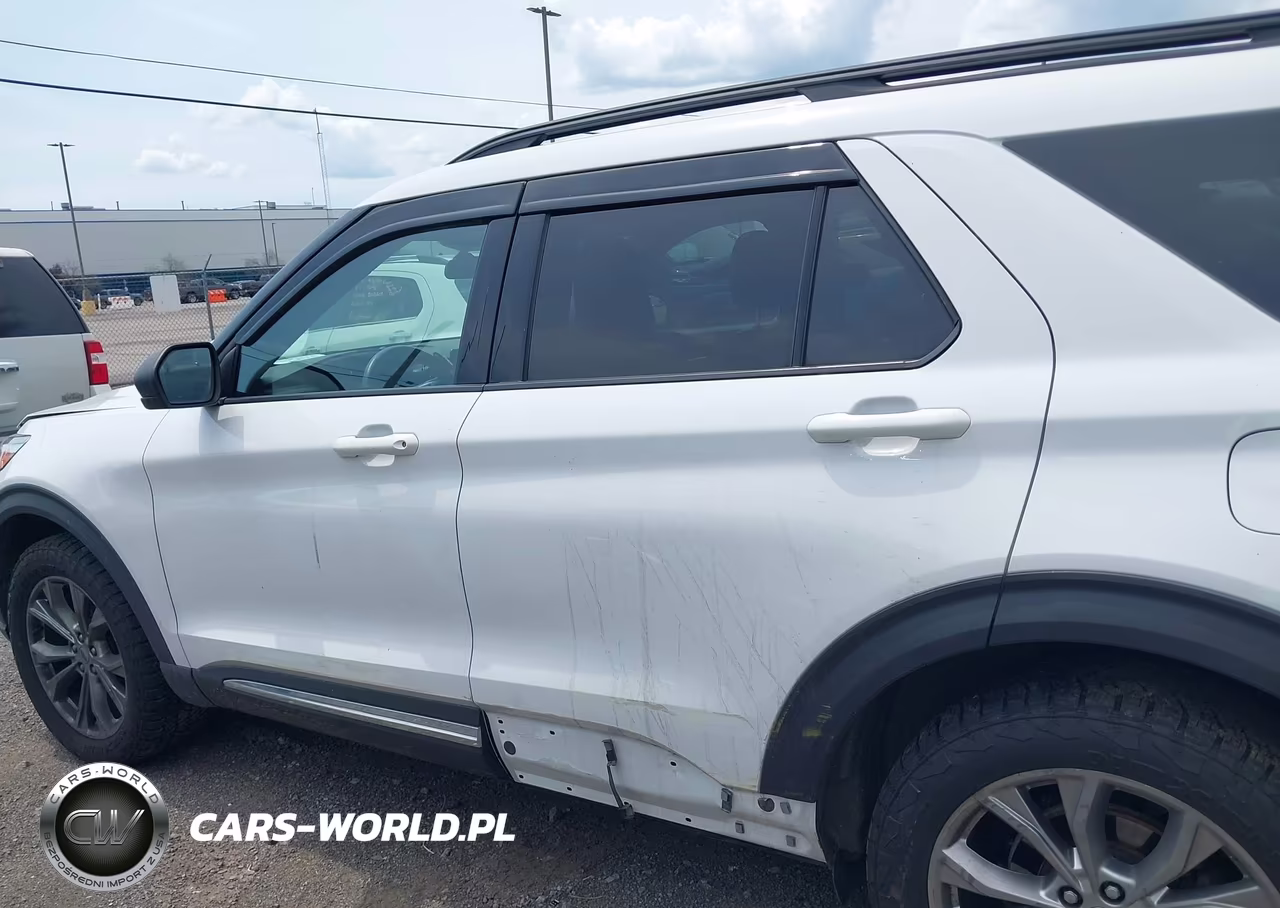 2020 Ford Explorer Xlt VIN:1FMSK8DH1LGC43468 - 14