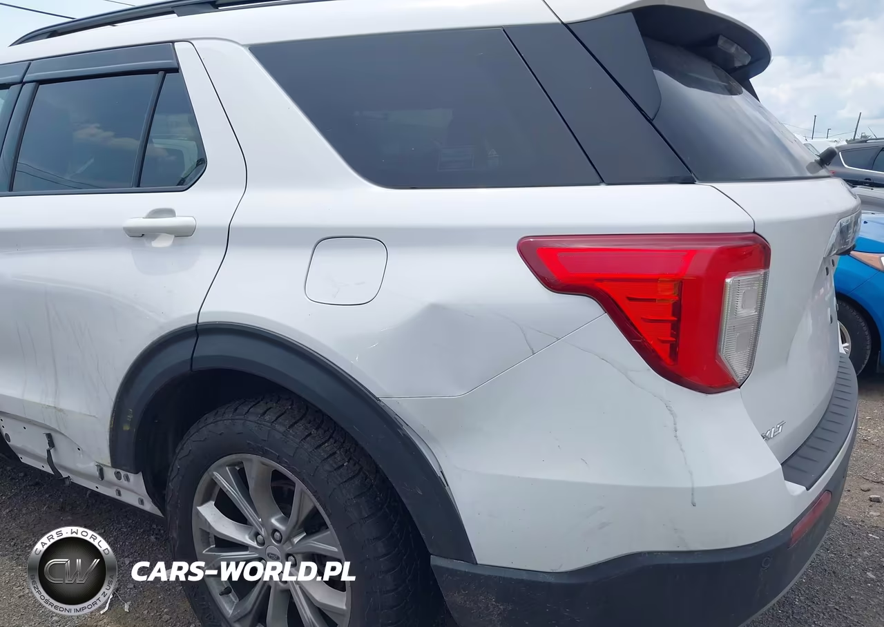 2020 Ford Explorer Xlt VIN:1FMSK8DH1LGC43468 - 19