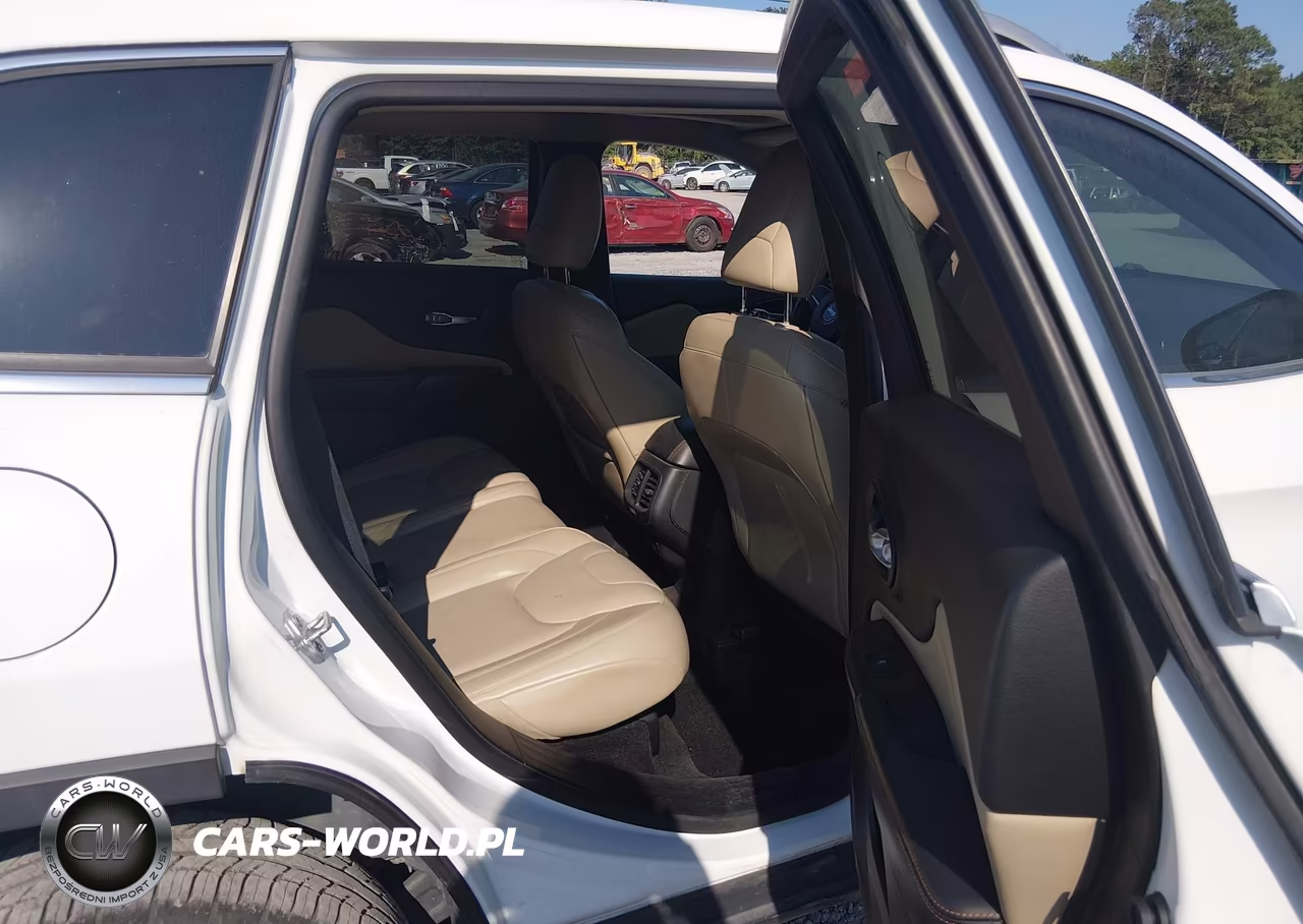 2015 Jeep Cherokee Limited VIN:1C4PJMDB0FW563263 - 8