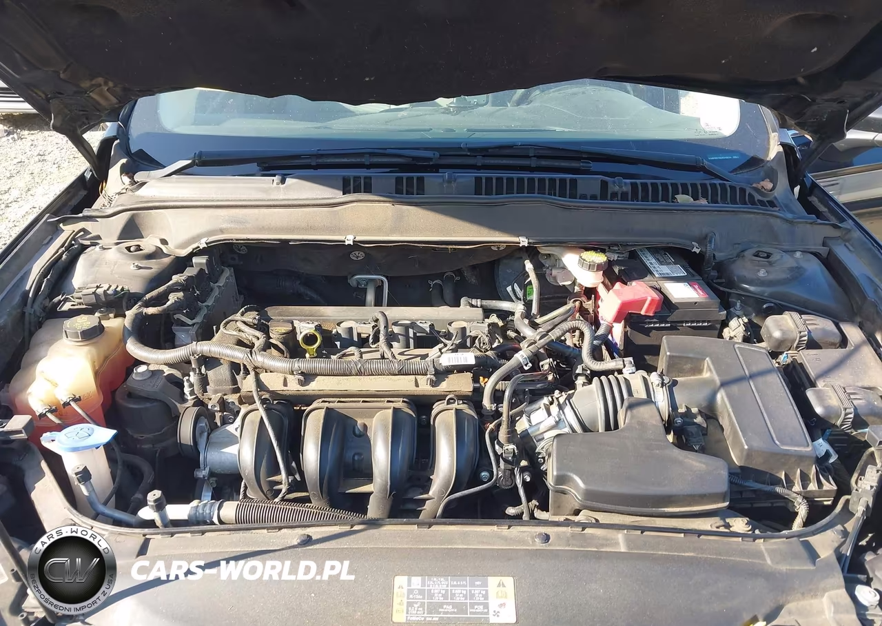 2016 Ford Fusion S VIN:3FA6P0G7XGR310679 - 10