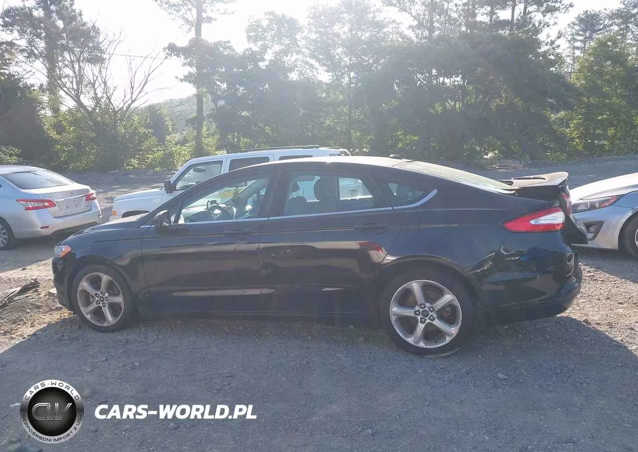 2016 Ford Fusion S VIN:3FA6P0G7XGR310679 - 13