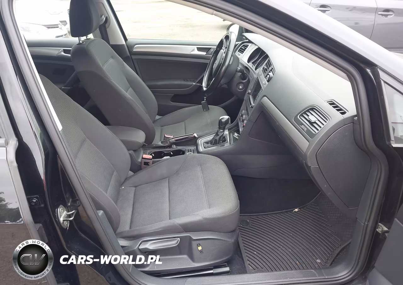 2017 Volkswagen Golf Tsi S 4-Door-Tsi Se 4-Door-Tsi Sel 4-Door-Tsi Wolfsburg Edition 4-Door VIN:3VW217AU2HM037640 - 5