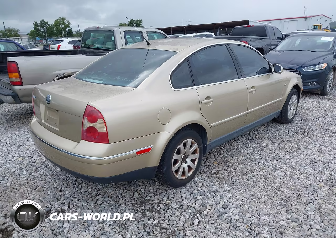 2001 Volkswagen Passat Gls VIN:WVWPD63B41P206708 - 4