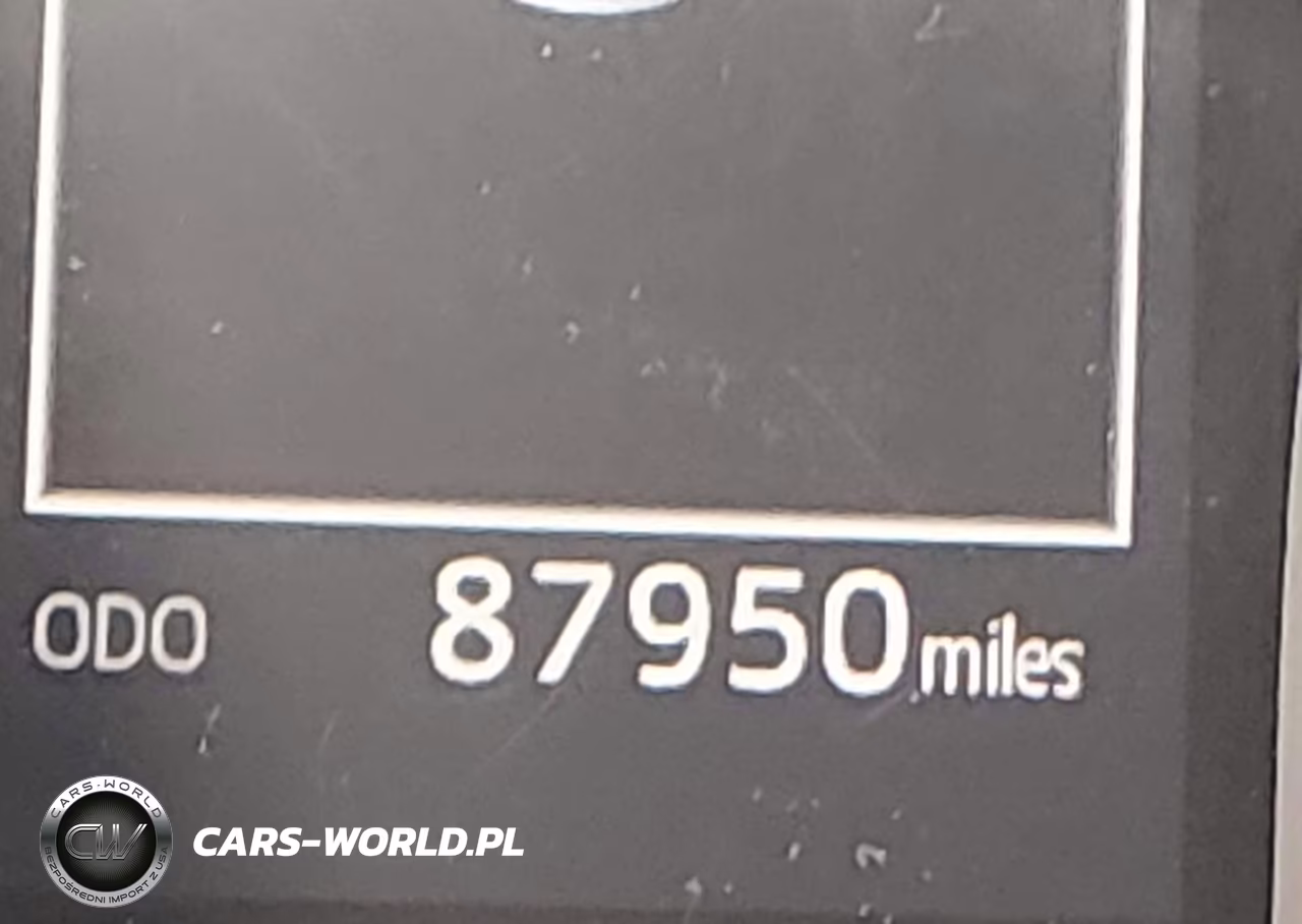2019 Toyota Camry Le VIN:4T1B11HK1KU717693 - 16