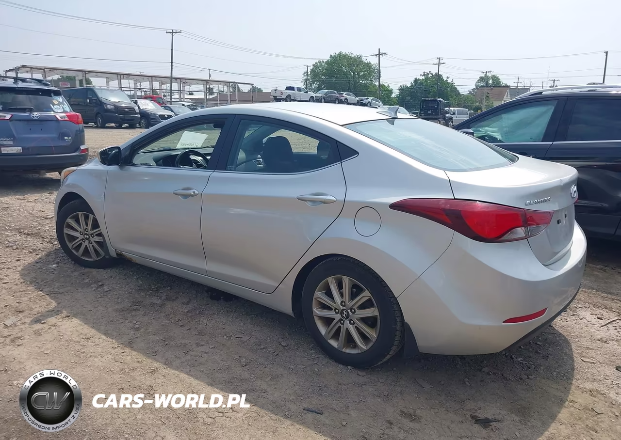 2015 Hyundai Elantra Se VIN:5NPDH4AE0FH581636 - 3