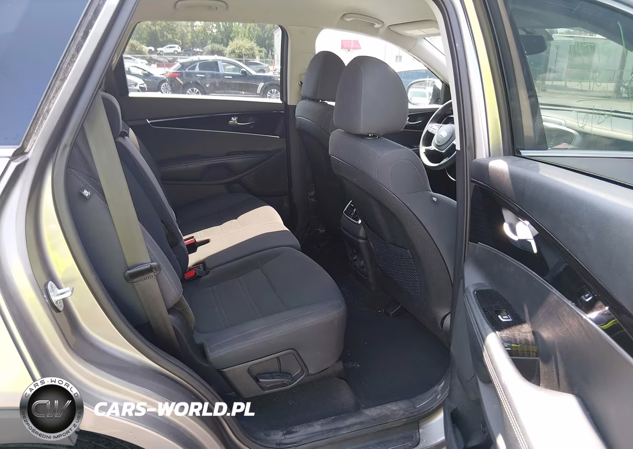 2019 Kia Sorento 2.4L Lx VIN:5XYPG4A32KG519770 - 8