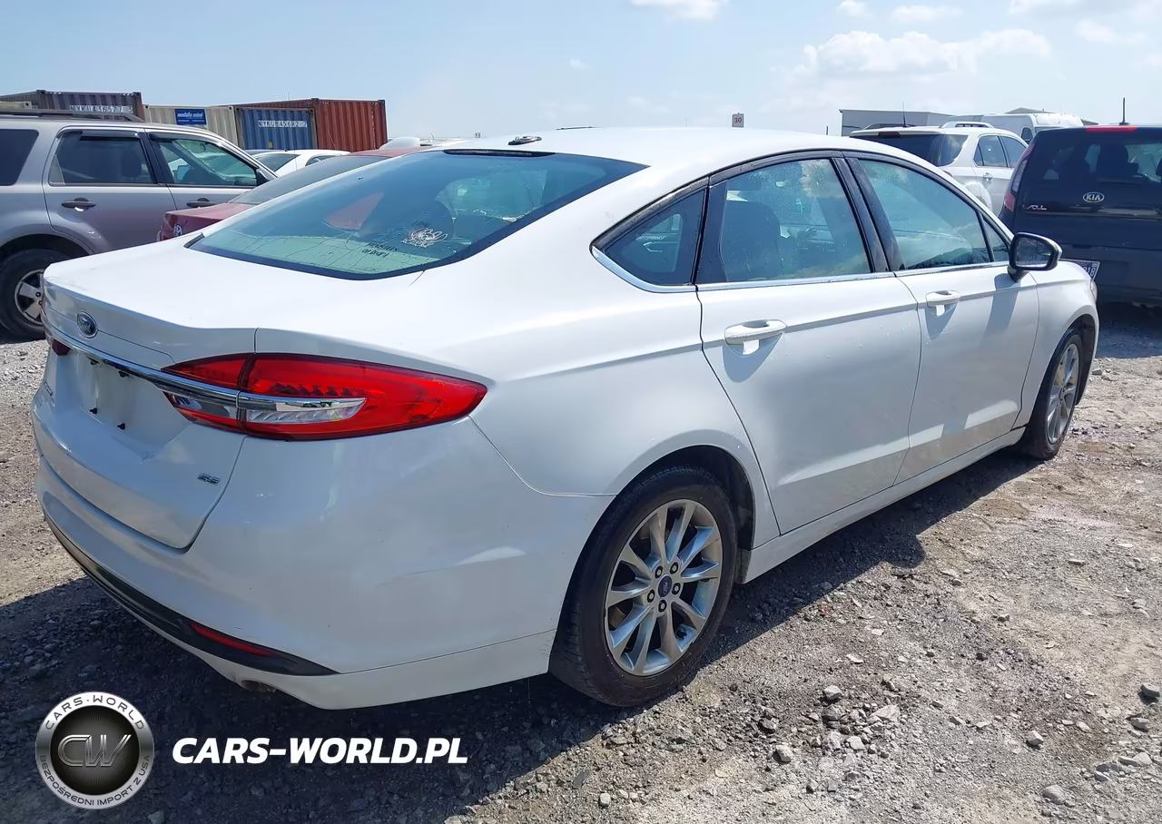 2017 Ford Fusion Se VIN:3FA6P0H74HR184528 - 4
