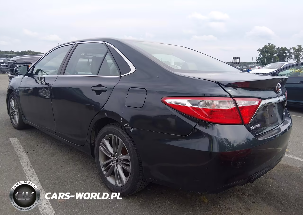2016 Toyota Camry Se VIN:4T1BF1FK0GU142806 - 3