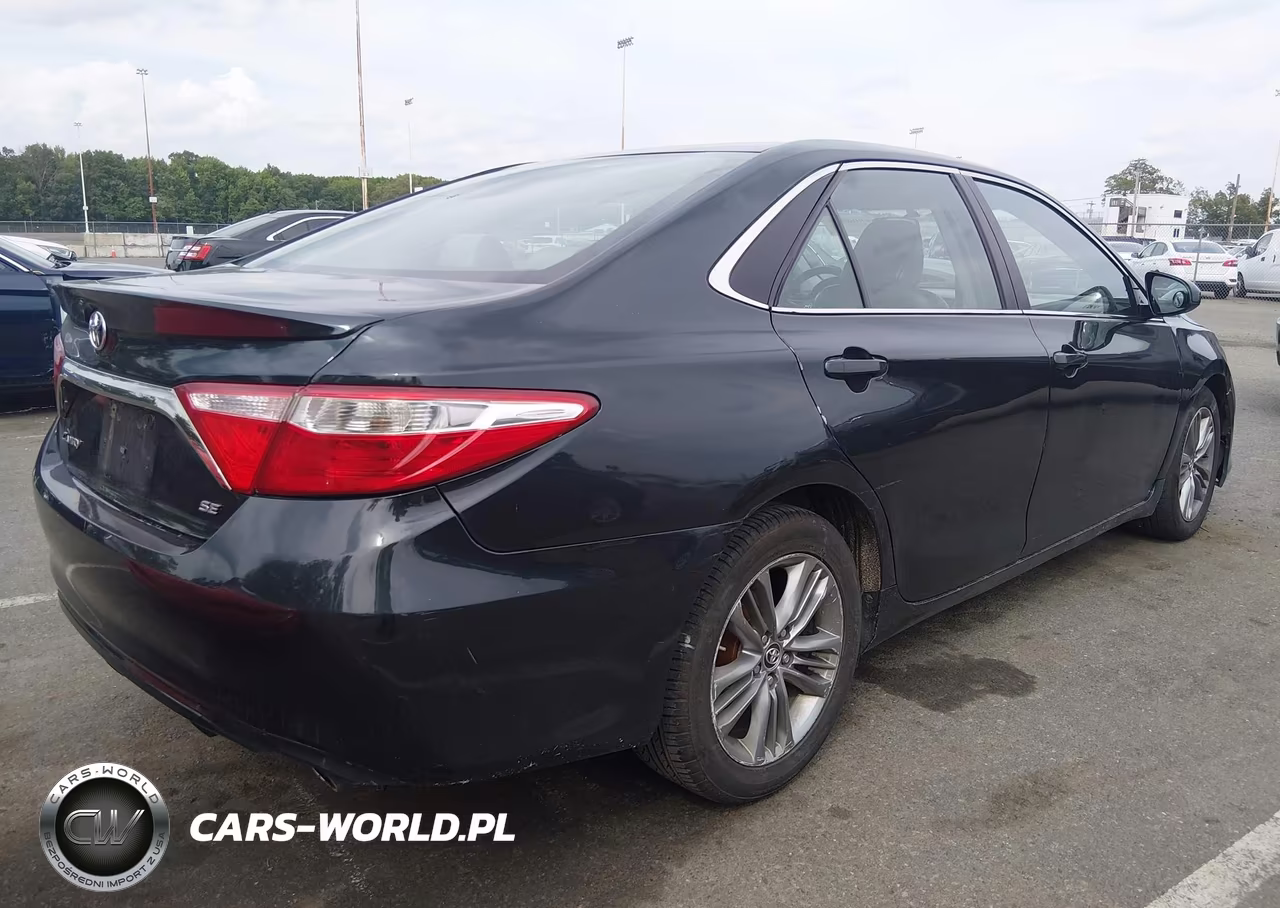 2016 Toyota Camry Se VIN:4T1BF1FK0GU142806 - 4