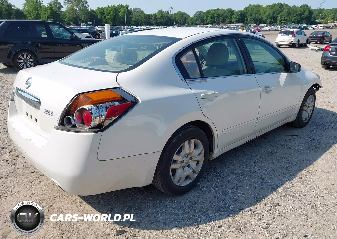 2012 Nissan Altima 2.5 S VIN:1N4AL2AP3CN460009 - 4