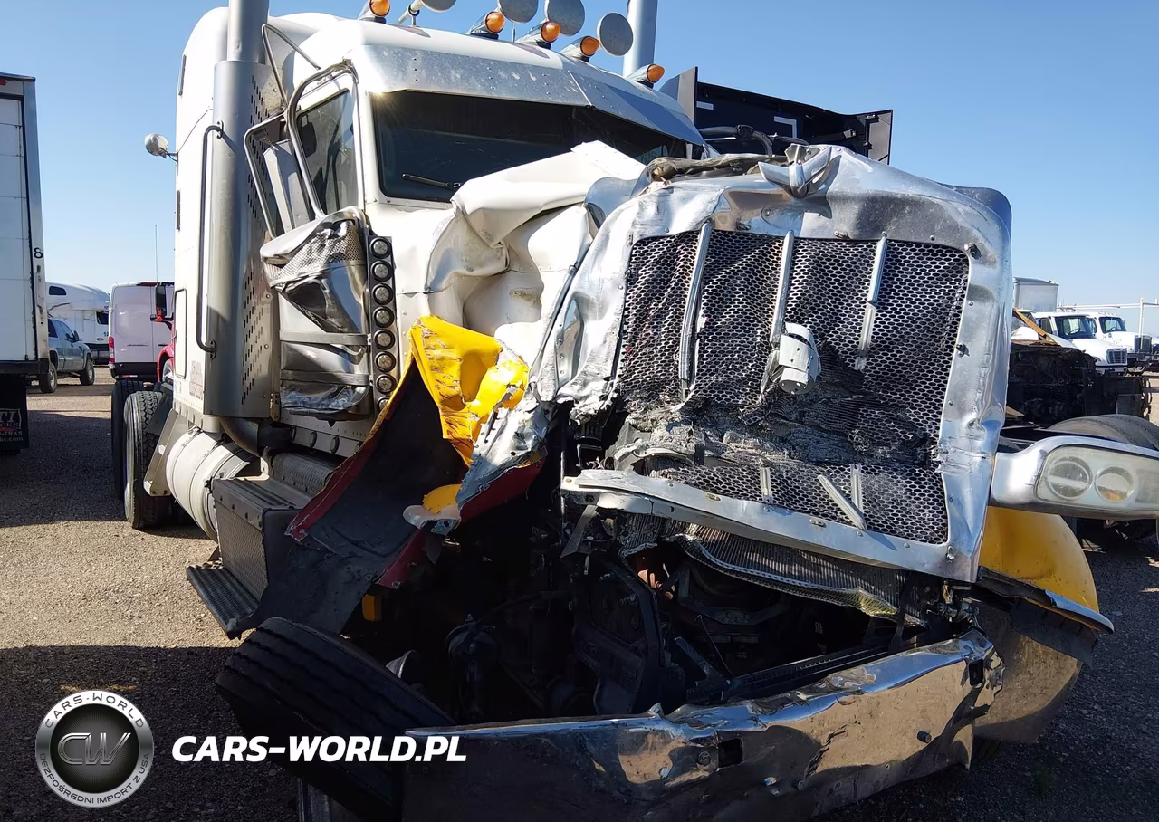 2013 Peterbilt 388 VIN:1XPWD49X0DD198095 - 11