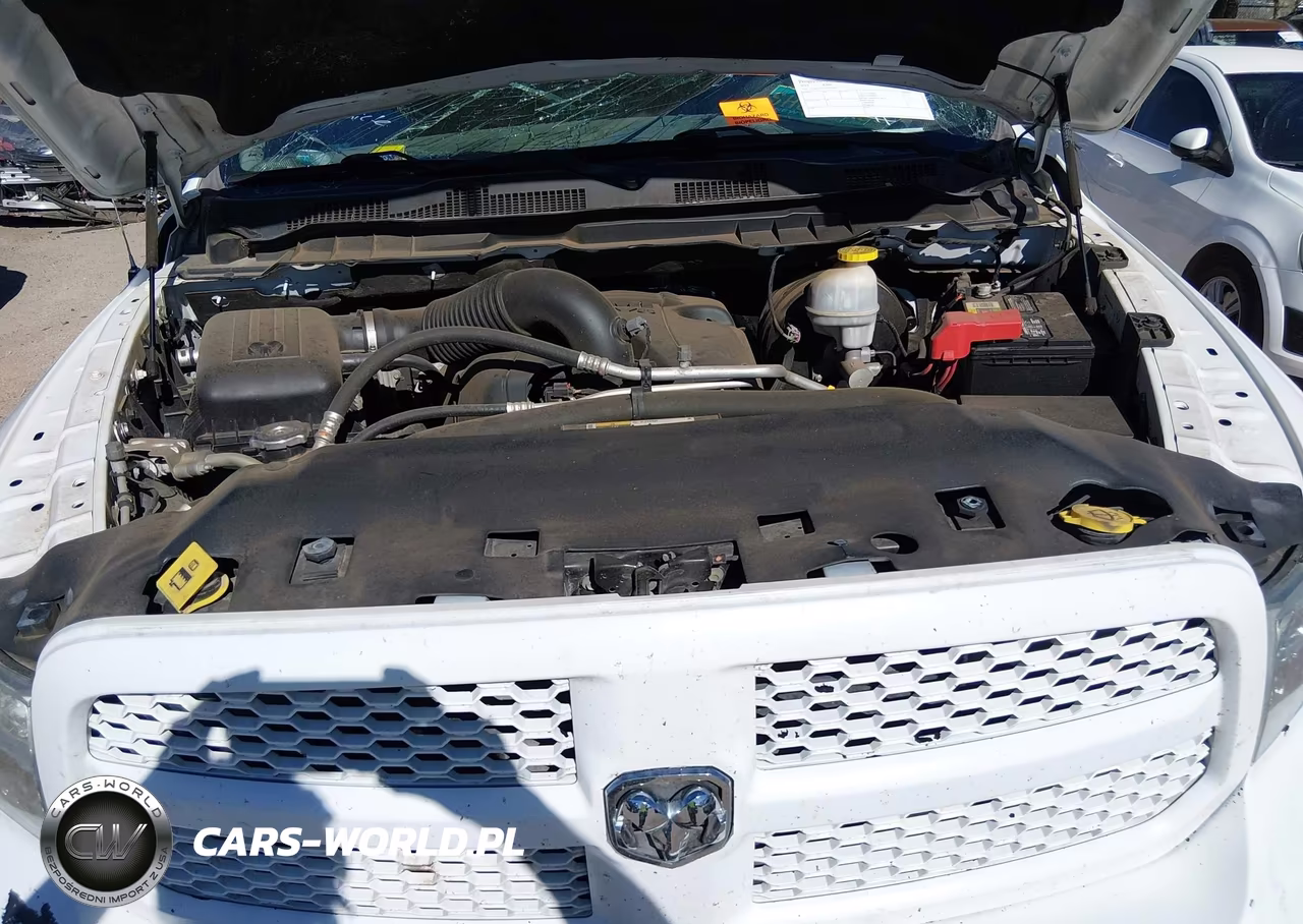 2019 Ram 1500 Classic Tradesman 4X4 6'4 Box VIN:1C6RR7FTXKS673075 - 10