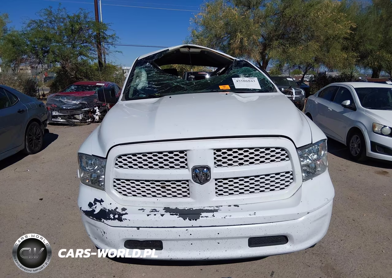 2019 Ram 1500 Classic Tradesman 4X4 6'4 Box VIN:1C6RR7FTXKS673075 - 11
