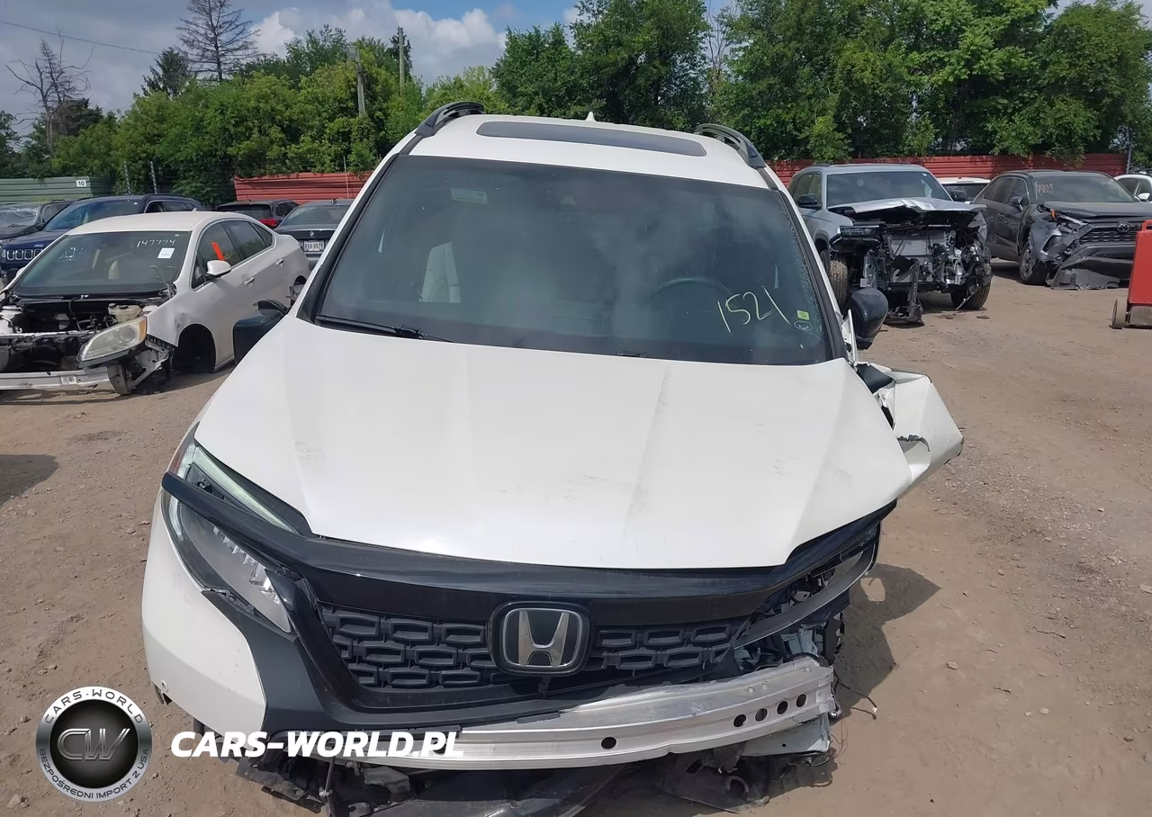 2019 Honda Passport Elite VIN:5FNYF8H08KB001521 - 12