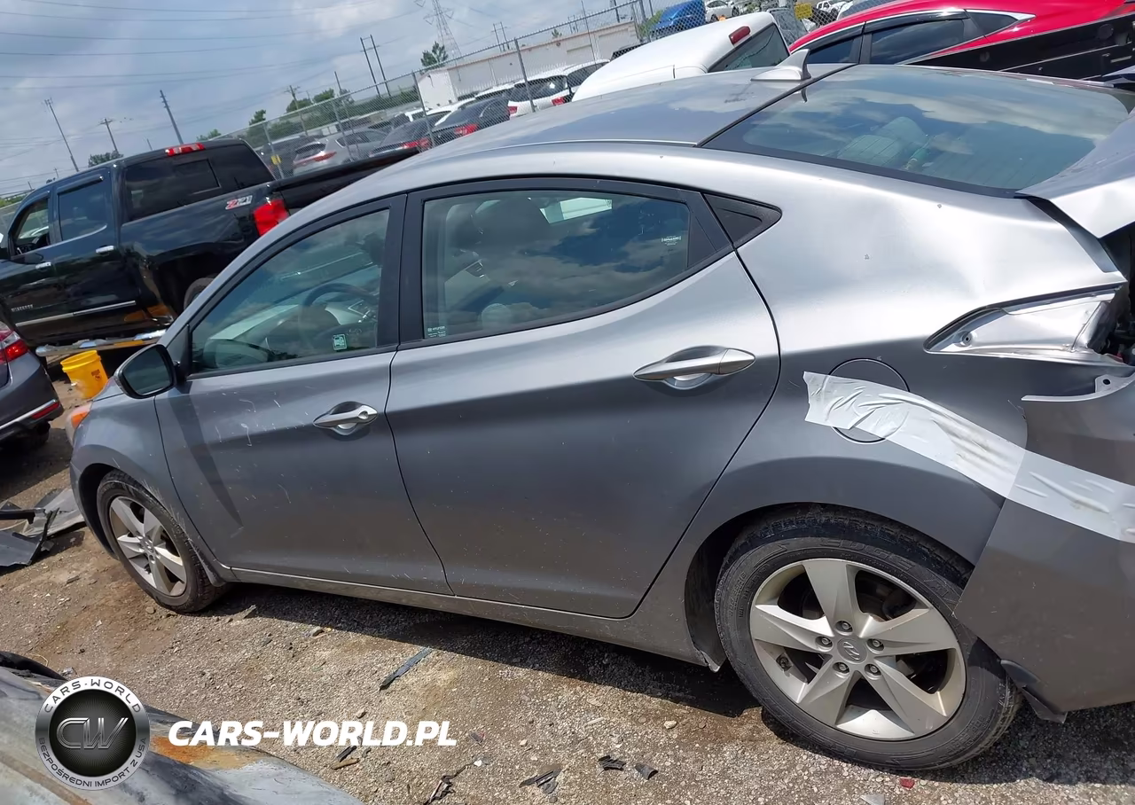 2013 Hyundai Elantra Gls VIN:KMHDH4AE8DU972693 - 14