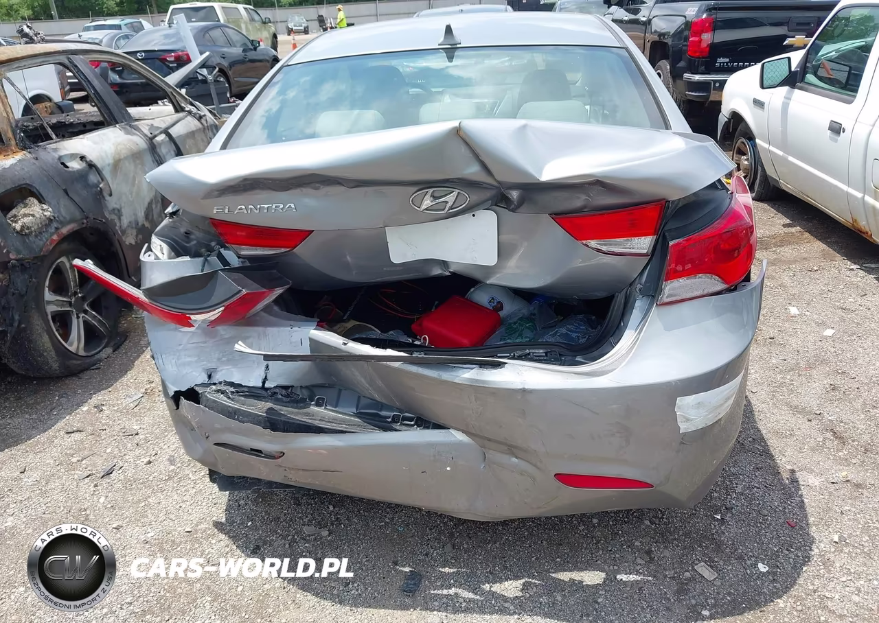 2013 Hyundai Elantra Gls VIN:KMHDH4AE8DU972693 - 6