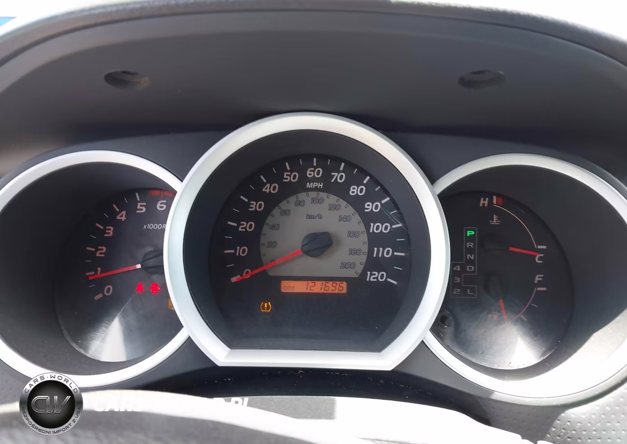 2010 Toyota Tacoma Prerunner V6 VIN:3TMJU4GN3AM092785 - 7