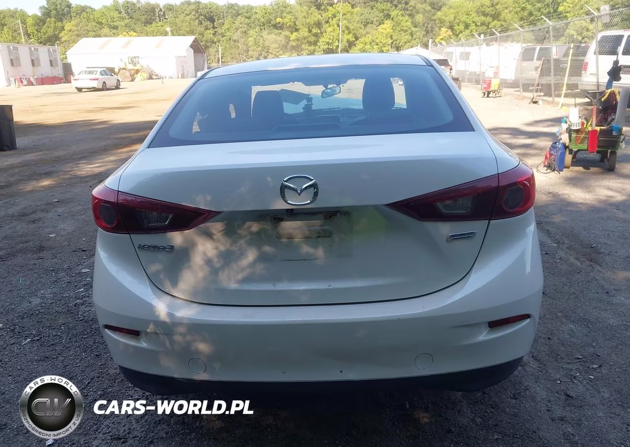 2016 Mazda Mazda3 I Sport VIN:JM1BM1U76G1308837 - 16