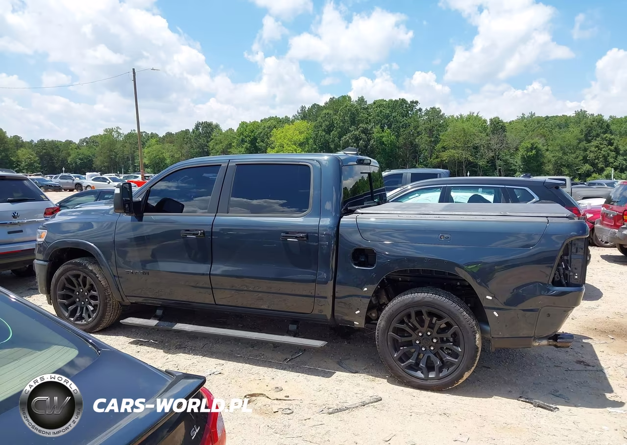 2026 Ram 1500 Limited 4X4 5'7 Box VIN:1C6SRFHP5TN172686 - 15