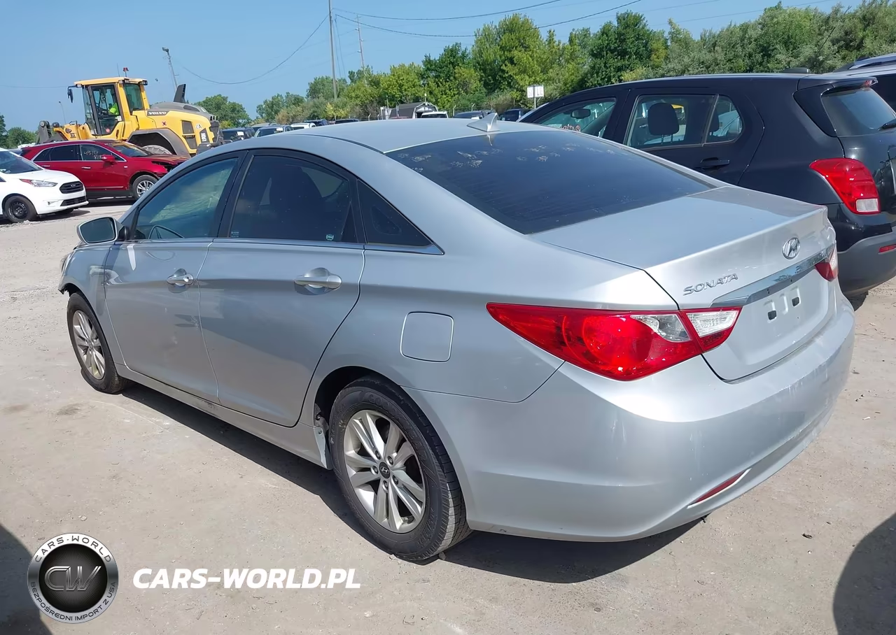 2011 Hyundai Sonata Gls VIN:5NPEB4AC5BH212642 - 3