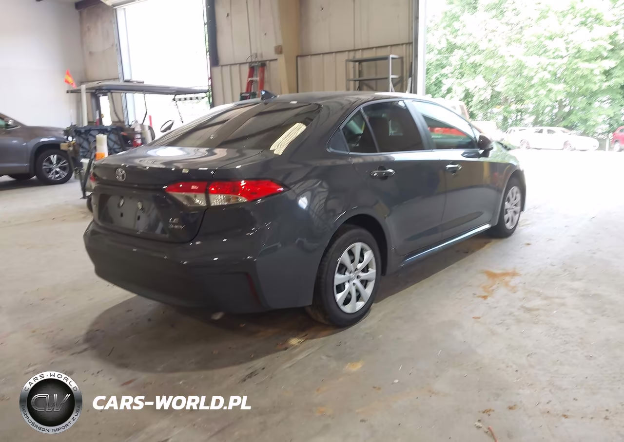2026 Toyota Corolla Hybrid Hybrid Le VIN:JTDBCMFE9T3131120 - 4