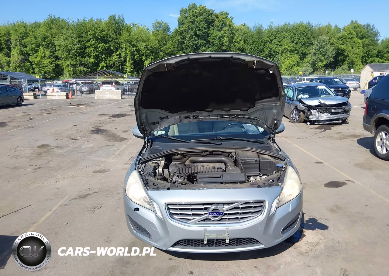 2013 Volvo S60 T5 VIN:YV1612FH7D1228474 - 10