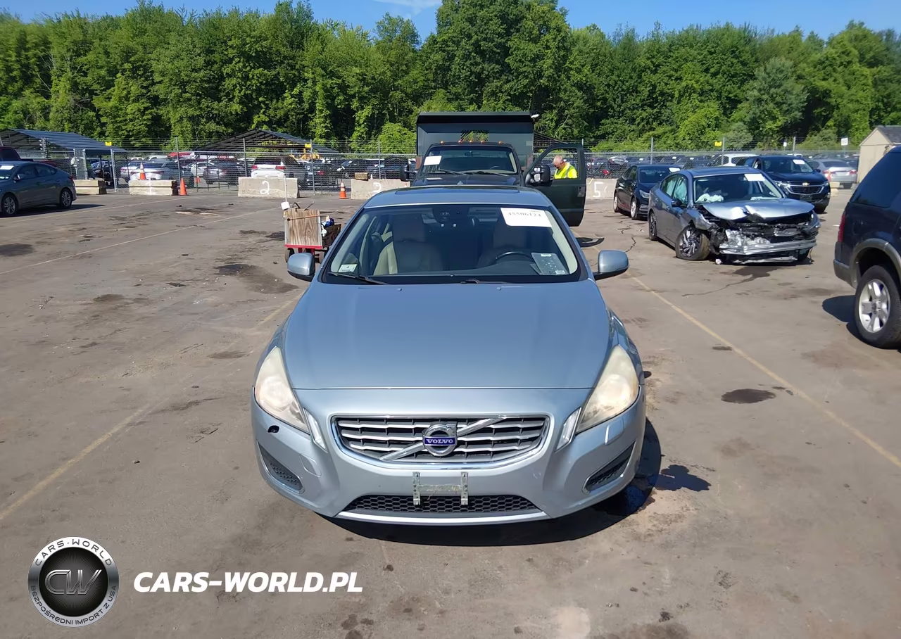 2013 Volvo S60 T5 VIN:YV1612FH7D1228474 - 12