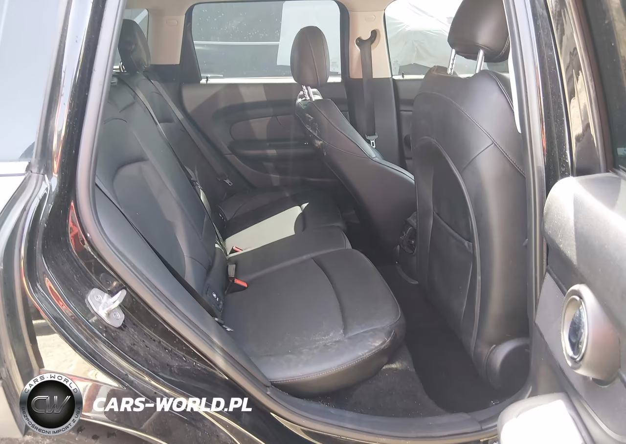 2020 Mini Clubman Cooper S VIN:WMWLV7C06L2M67481 - 8