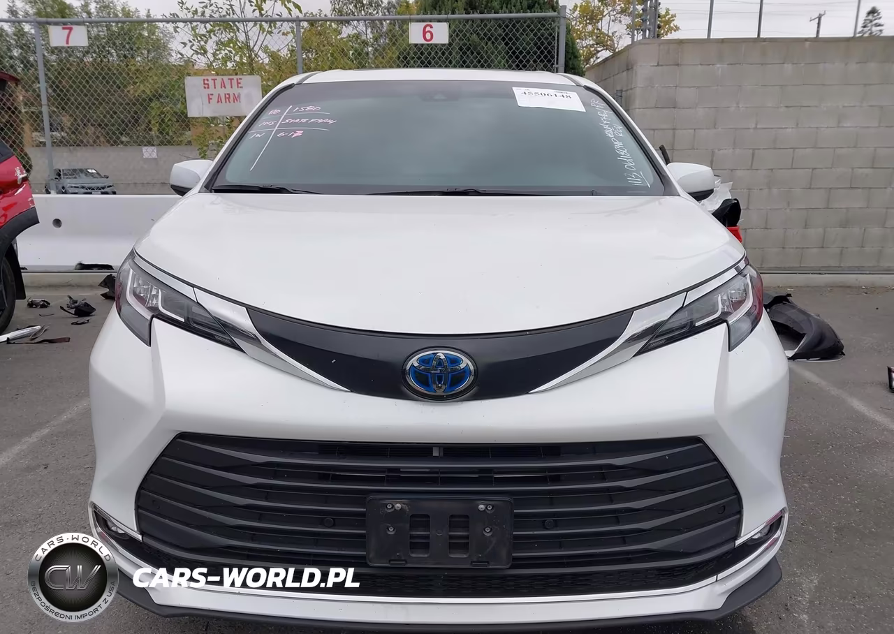 2024 Toyota Sienna Xle VIN:5TDYRKEC3RS181113 - 13