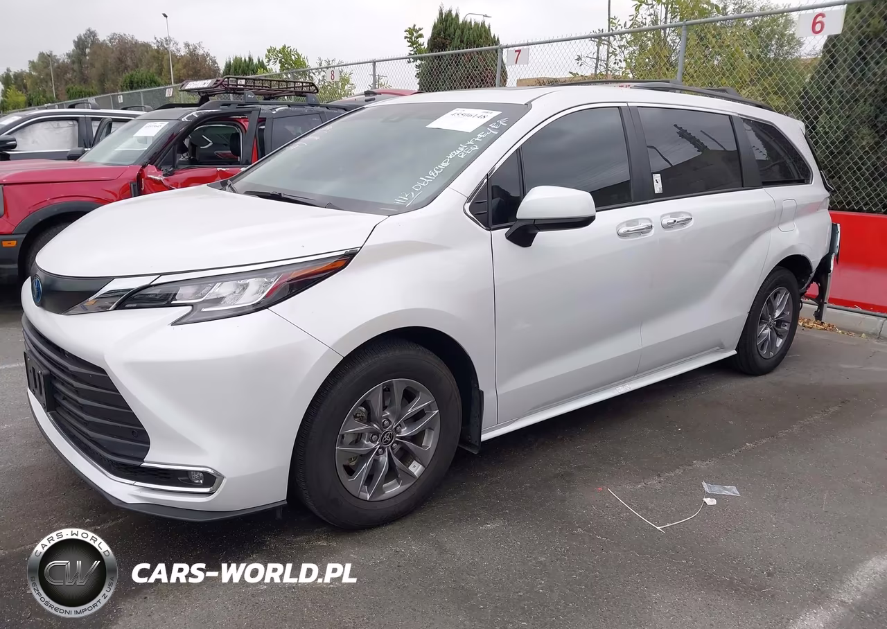 2024 Toyota Sienna Xle VIN:5TDYRKEC3RS181113 - 2