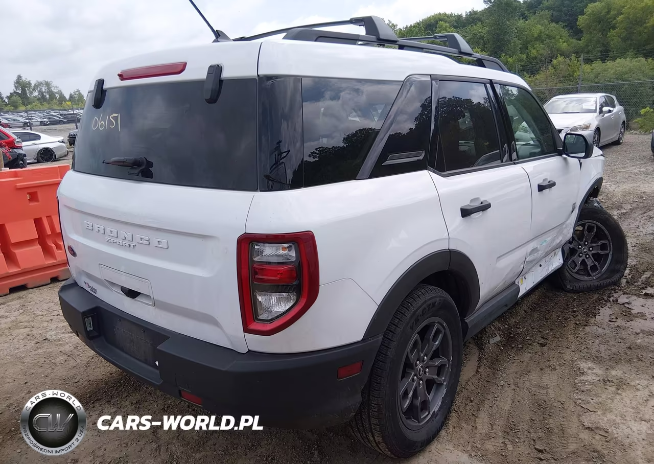2021 Ford Bronco Sport Big Bend VIN:3FMCR9B64MRA84138 - 4
