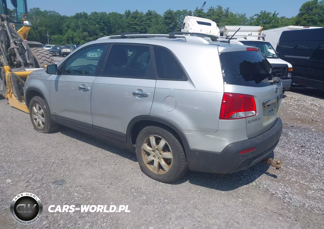 2012 Kia Sorento Lx VIN:5XYKTDA68CG188856 - 3
