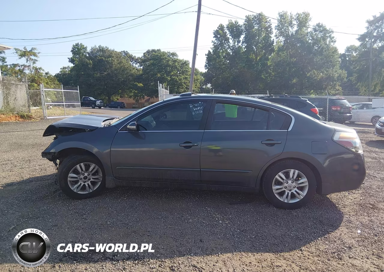 2011 Nissan Altima 2.5 S VIN:1N4AL2AP0BN404205 - 15