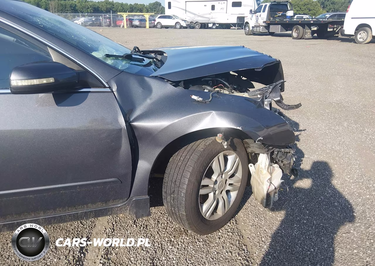 2011 Nissan Altima 2.5 S VIN:1N4AL2AP0BN404205 - 6