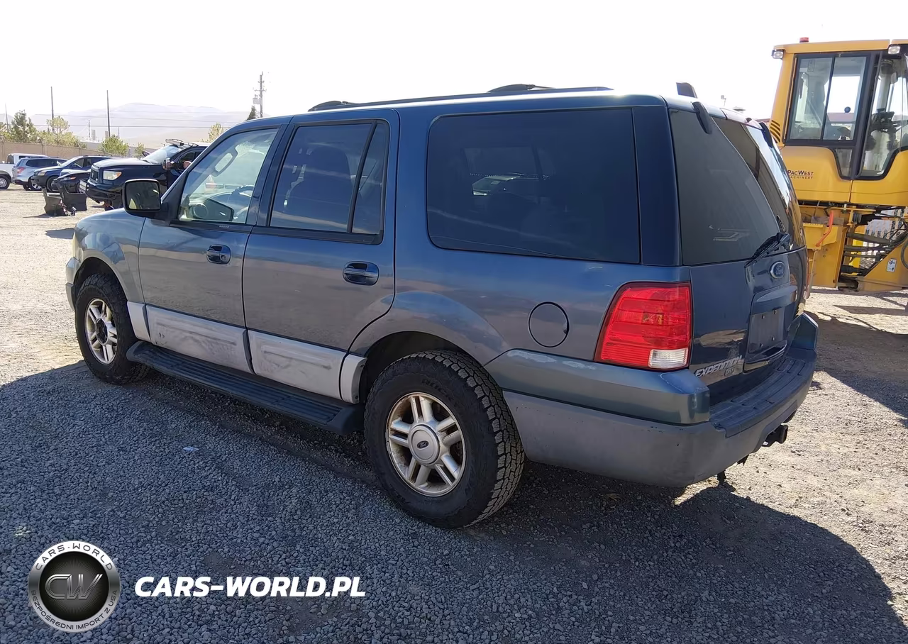 2004 Ford Expedition Xlt VIN:1FMPU16LX4LA72706 - 3