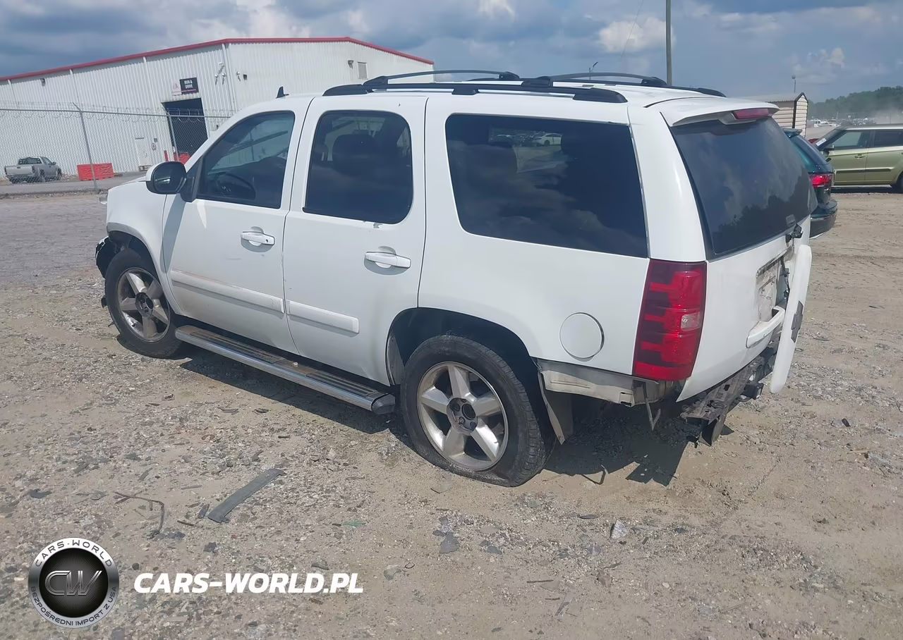 2007 Chevrolet Tahoe Ltz VIN:1GNFC13067J117662 - 3