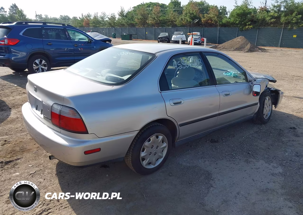 1996 Honda Accord Lx-Ex VIN:1HGCD5631TA279071 - 4