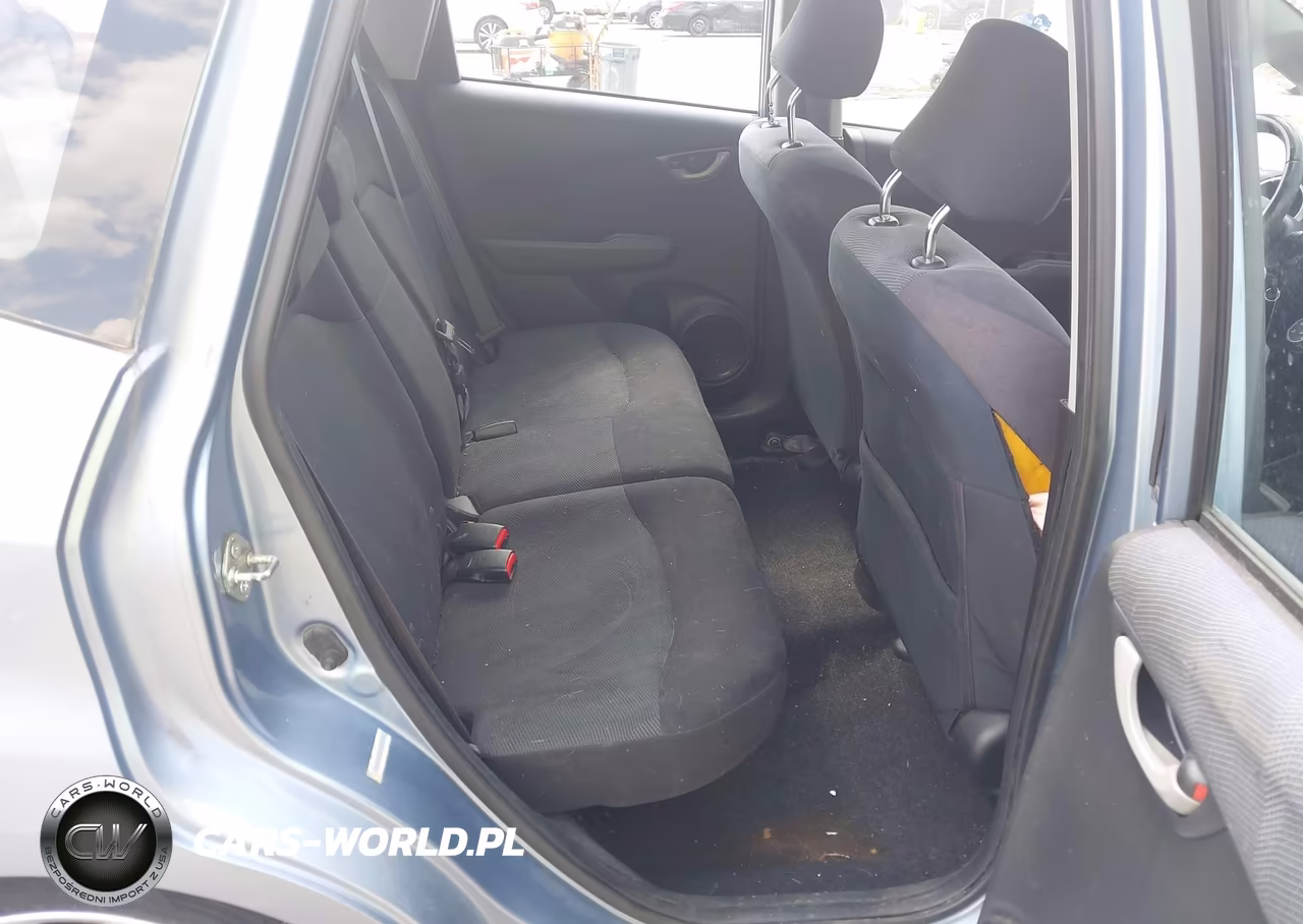 2011 Honda Fit Sport VIN:JHMGE8G56BC017546 - 8