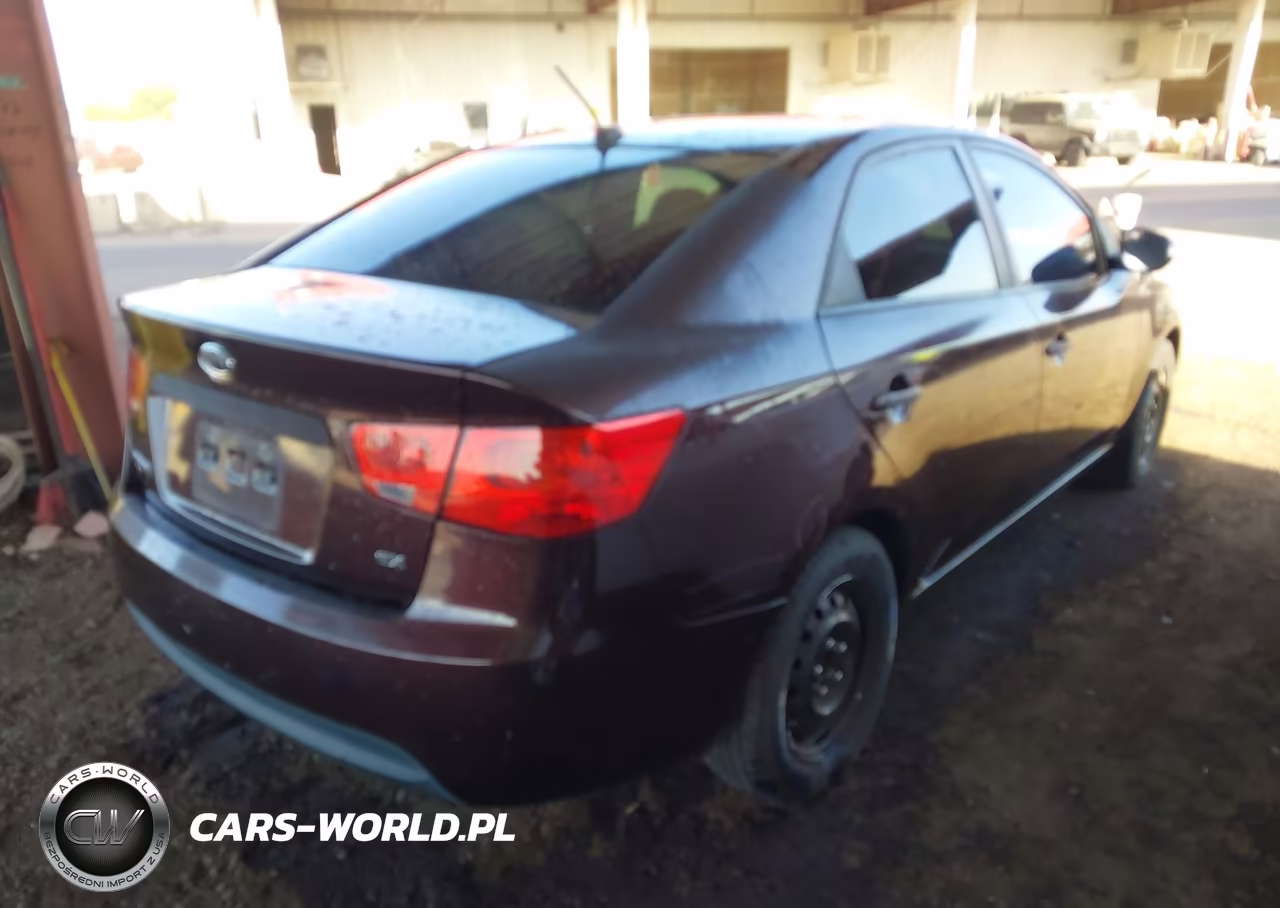 2010 Kia Forte Ex VIN:KNAFU4A29A5808578 - 4