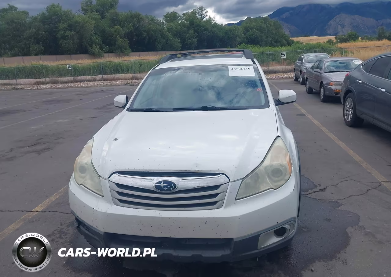 2011 Subaru Outback 2.5I Premium VIN:4S4BRBGC8B3336938 - 6
