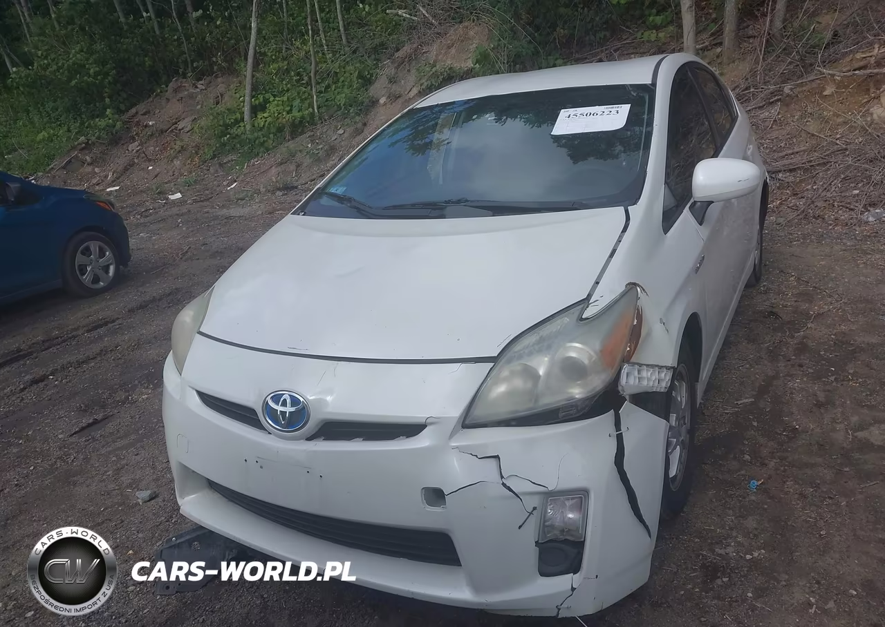 2011 Toyota Prius Two VIN:JTDKN3DU5B0296077 - 12