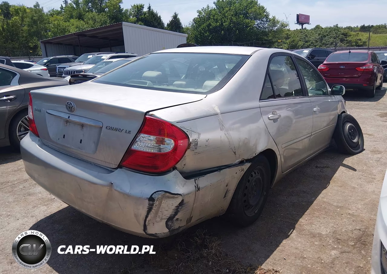 2005 Toyota Camry Le VIN:4T1BE32K45U510423 - 4
